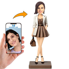 Fashion Beautiful Girl Holding Bag Custom Bobbleheads