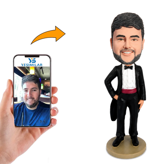 Custom Tuxedo Groomsmen Bobblehead - Personalized Thank You Gift for Groomsmen