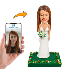 Custom White Lace Bridesmaid Bobblehead with Floral Bouquet and Decorative Base - Personalized Gift for Your Bridesmaids