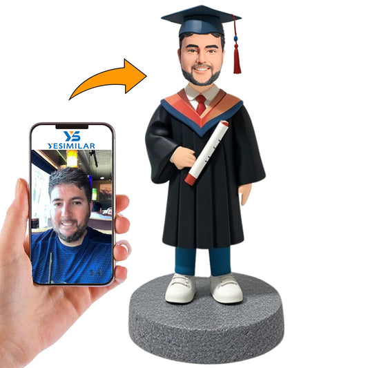 University Students Graduation Boy Custom Bobbleheads