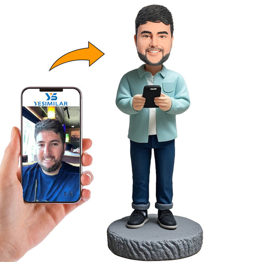 Handmade Man Playing Mobile Phone Custom Bobbleheads